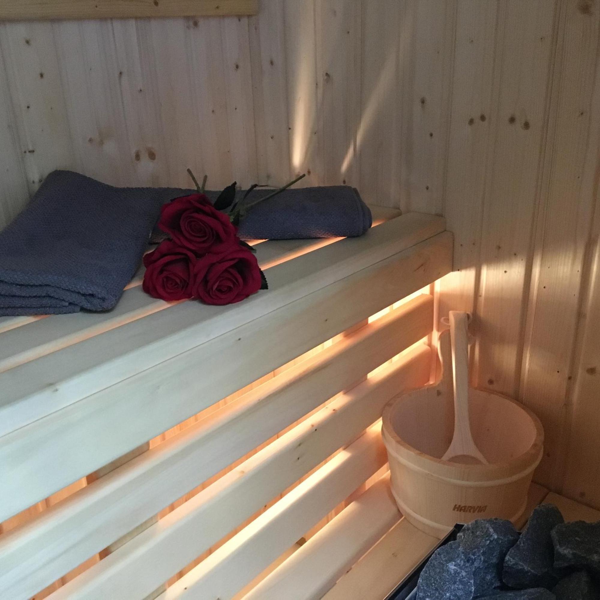 Family & Business Sauna Apartments Paderewskiego Sienkiewicza No2 Centrum Downtown - 2 Bedroom With Private Sauna, Bath With Hydromassage, Parking Кельце Экстерьер фото