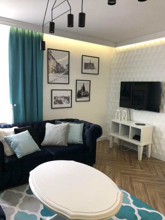 Family & Business Sauna Apartments Paderewskiego Sienkiewicza No2 Centrum Downtown - 2 Bedroom With Private Sauna, Bath With Hydromassage, Parking Кельце Экстерьер фото